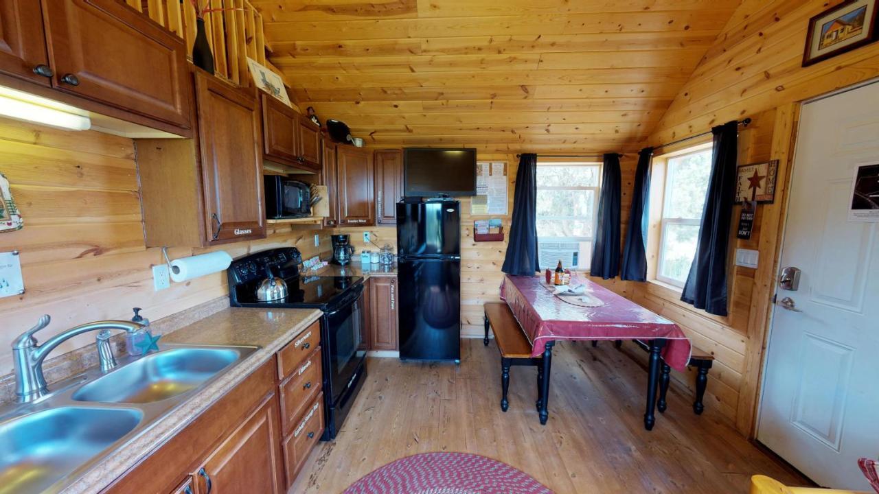 White Pine Cabin By Canyonlands Lodging Monticello Zewnętrze zdjęcie